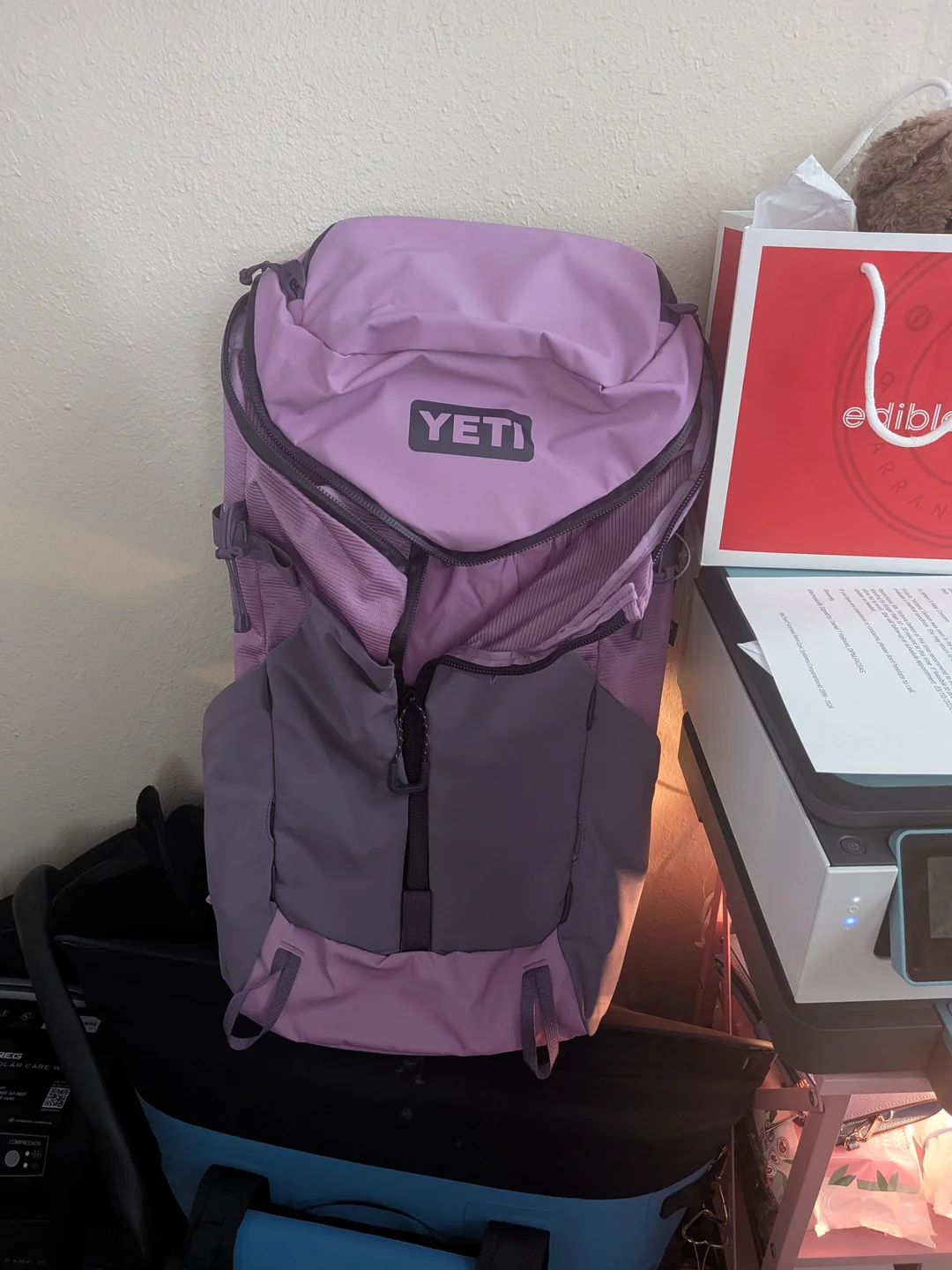 YETI Skala 40L womens hiking pack UK Desert Bloom durable ergonomic outdoor backpack for hiking and travel