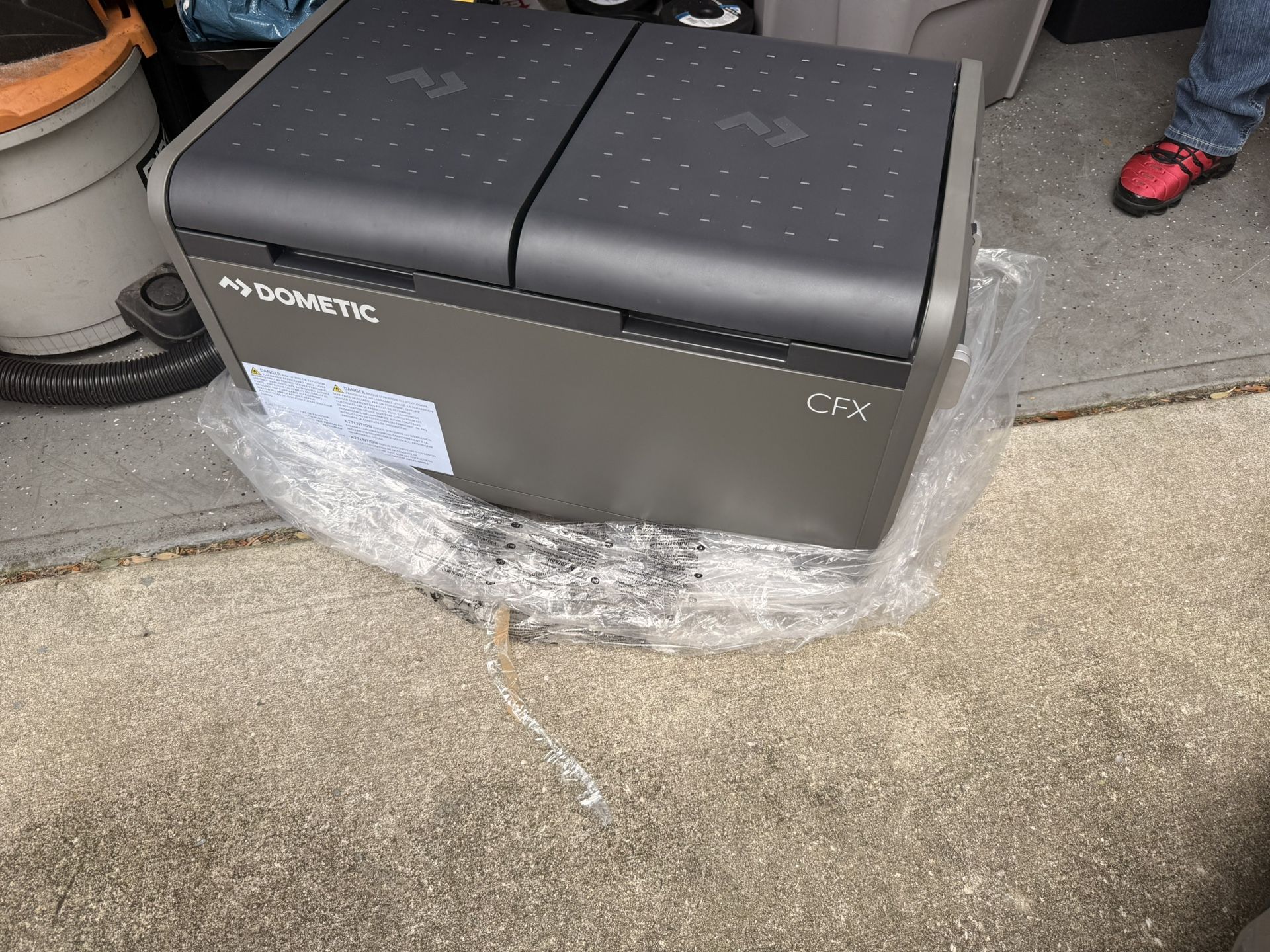 Dometic CFX5 75DZ Electric Cooler dual zone portable fridge freezer for camping and van life