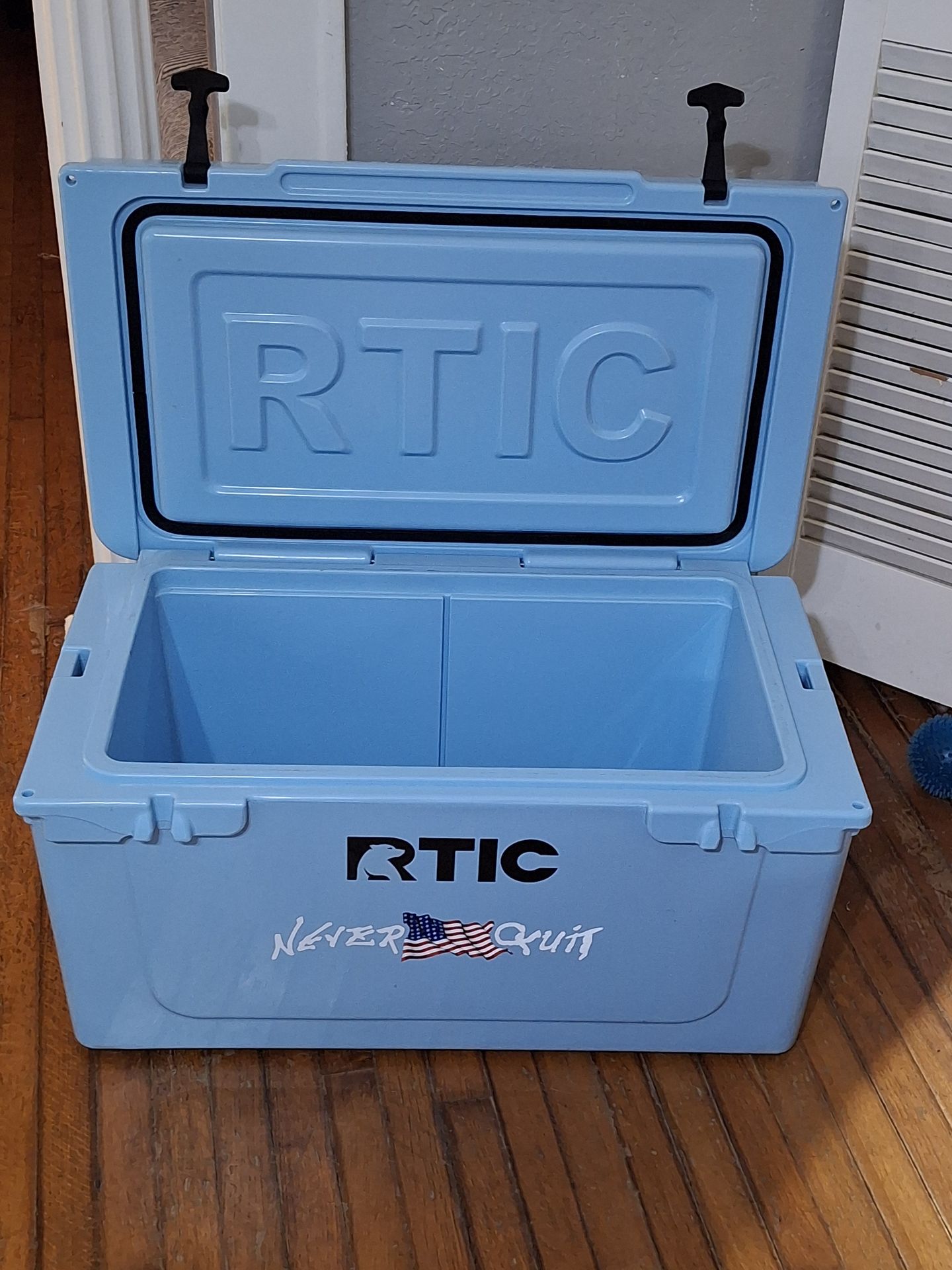RTIC 65 QT Ultra-Tough Hard Cooler UK Lagoon
