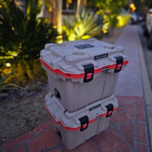 Pelican 30QT Elite Cooler UK Tan Orange