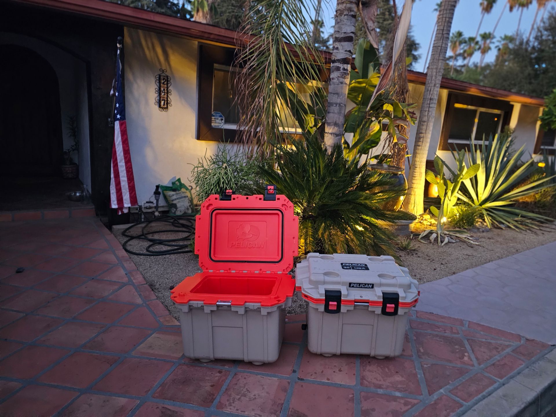 Pelican 30QT Elite Cooler UK Tan Orange