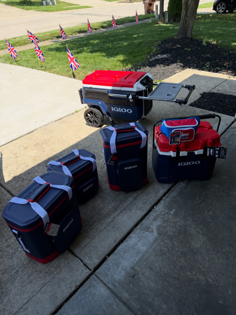 Best Beach Coolers UK for seaside trips and summer adventures