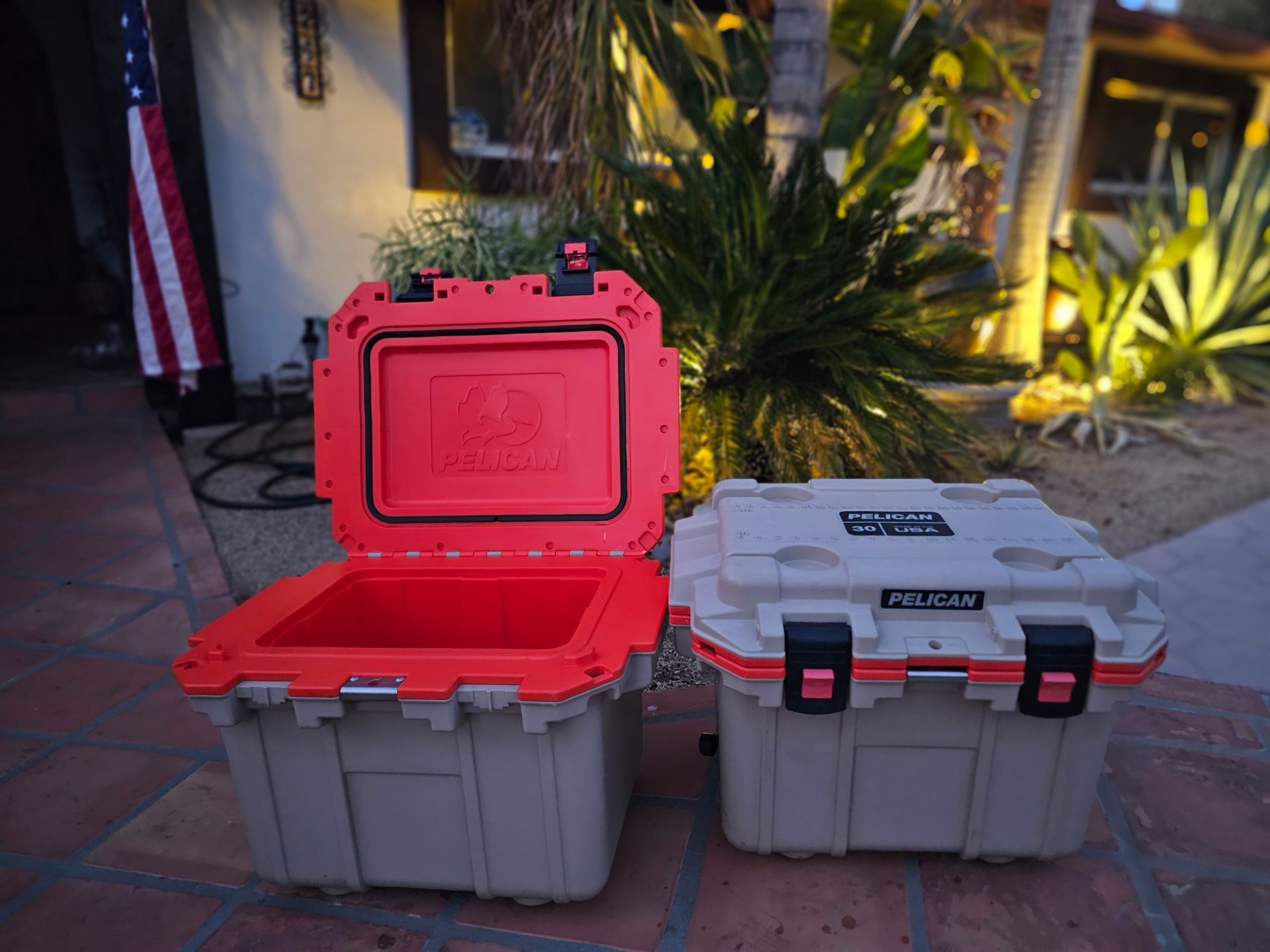 Pelican 30QT Elite Cooler UK Tan Orange